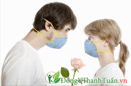 Bệnh hôi miệng ảnh hưởng đến tình cảm vợ chồng