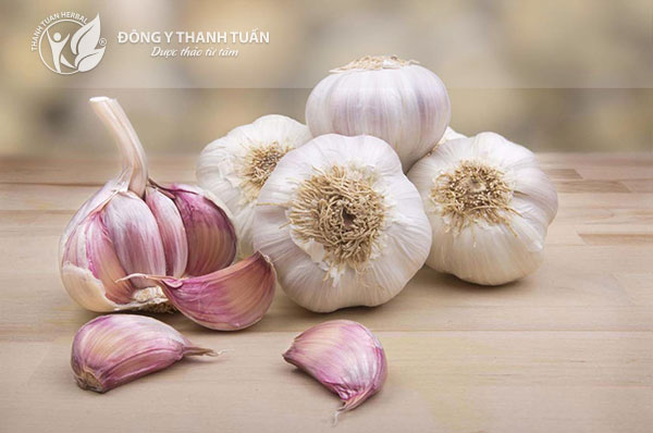 Cách chữa viêm xoang hiệu quả bằng tỏi