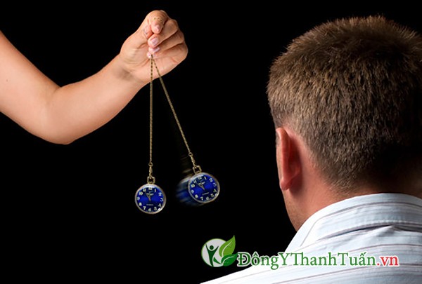 Thôi miên là giải pháp loại trừ triệu chứng điển hình của bệnh viêm mũi