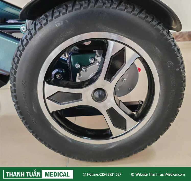 Bánh xe sau PU 12 inch với vành xe đúc dầy Bánh xe sau PU 12 inch với vành xe đúc dầy