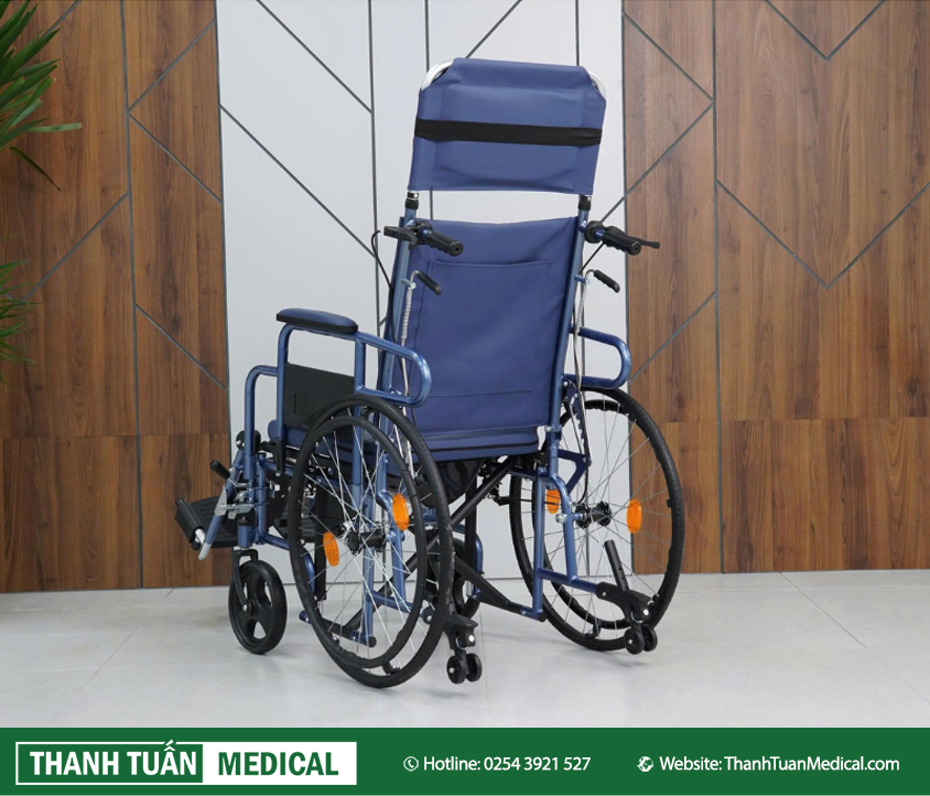 Tiện lợi - an toàn với bánh chống lật và túi đựng đồ Tiện lợi - an toàn với bánh chống lật và túi đựng đồ